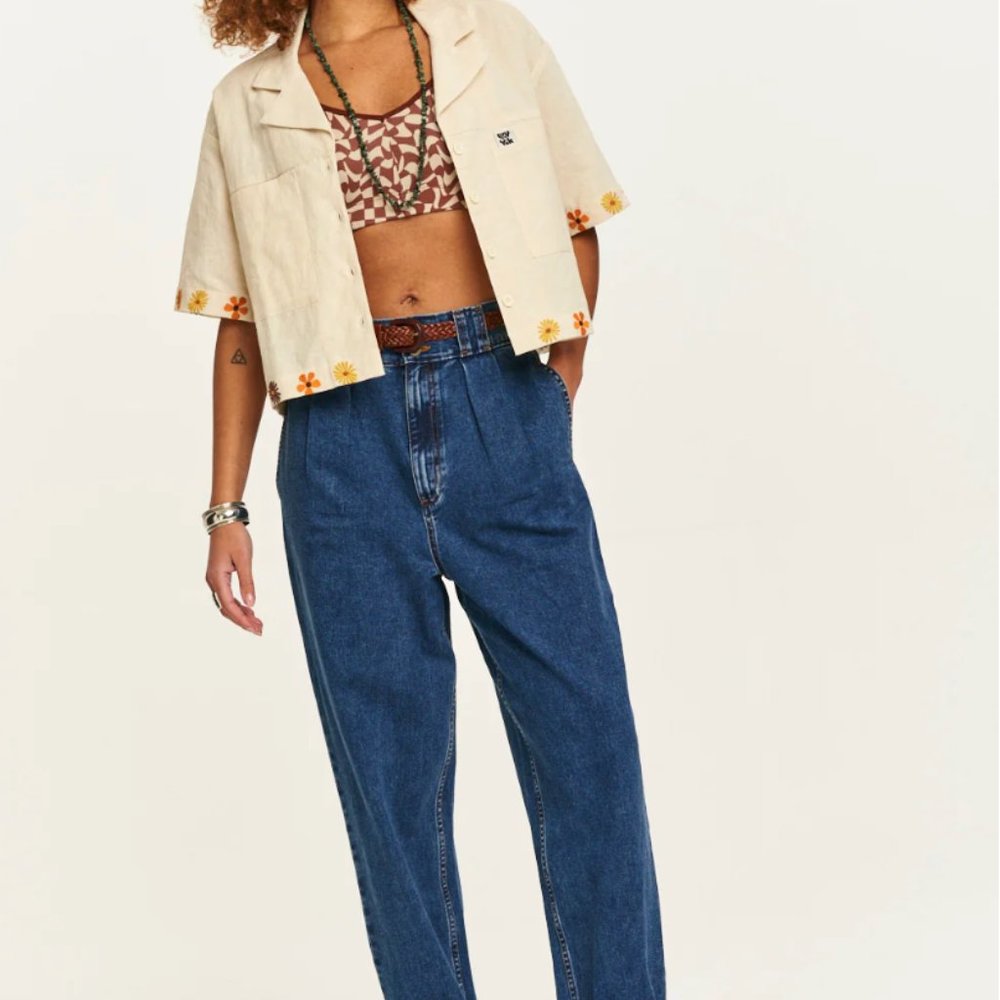 Lucy and Yak | Addison Jeans: Mid-wash | Size 34R | US 12